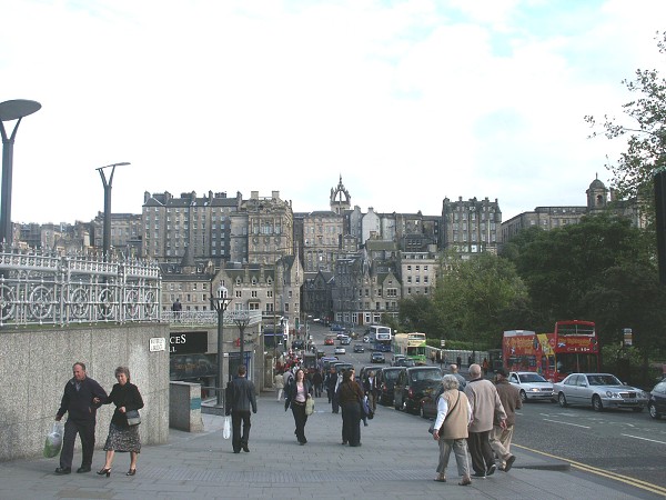 Waverley - centrum Edinburghu