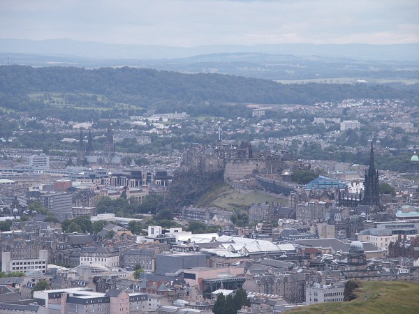 Edinburgh - pohled z Arthur's Seat